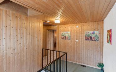 Hotel 20 rooms - image - 10