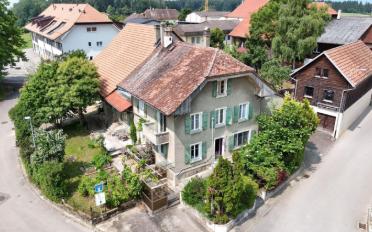 Farm house 10.5 rooms - image - 4