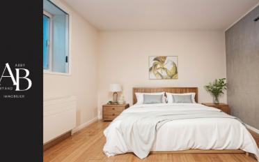 Apartment 5 rooms - image - 9