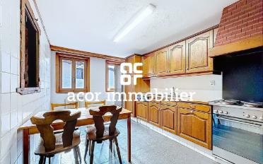 Residential building 8 rooms - image - 3