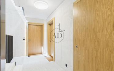 Apartment 4 rooms - image - 9