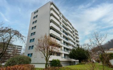offener Parkplatz - image - 1