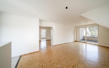 Dachwohnung 3.5 Zimmer - image - 3