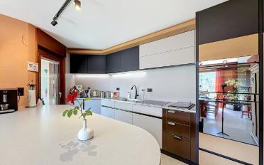 Einfamilienhaus 6.5 Zimmer - image - 1