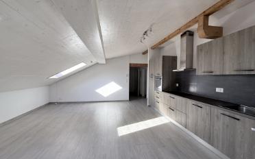 Attic flat 4.5 rooms - image - 3