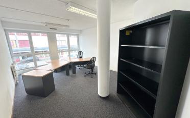 Bureau - image - 12