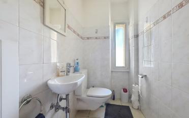 Residential building 10.5 rooms - image - 17