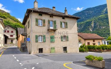 Maison 9 pièces - image - 1