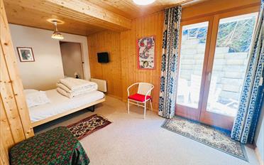 Chalet 11.5 pièces - image - 9