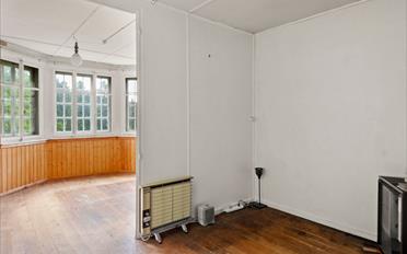 Single house 10 rooms - image - 11