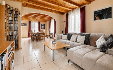 Einfamilienhaus 7.5 Zimmer - image - 3
