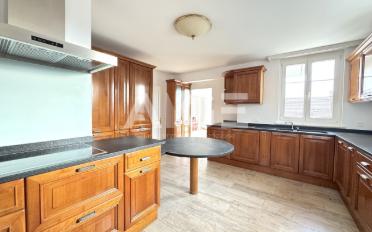 Single house 12 rooms - image - 6