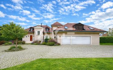 Single house 12 rooms - image - 1