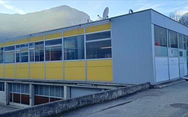 Commercial - image - 3