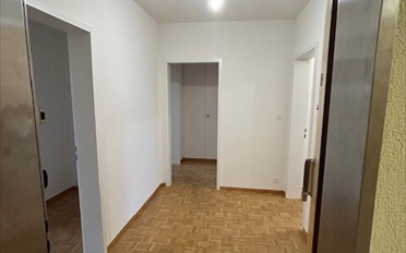 Apartment 4 rooms - image - 2
