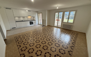 Apartment 4 rooms - image - 1