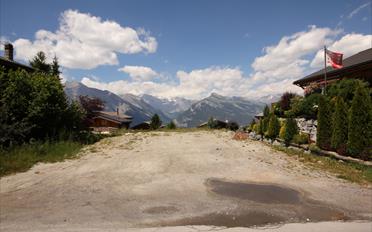 Building land - image - 5