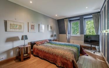 Single house 8 rooms - image - 9