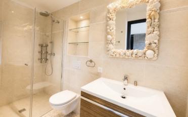 Single house 10 rooms - image - 7
