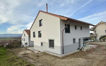 Doppeleinfamilienhaus 5.5 Zimmer - image - 2
