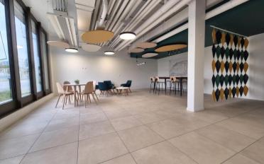 Commercial - image - 8