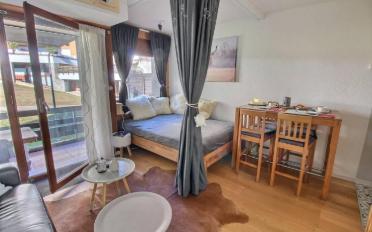 Studio 1 room - image - 3