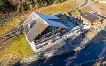 Chalet 16 rooms - image - 2
