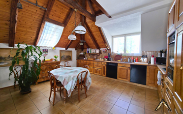 Single house 8 rooms - image - 6