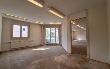 Office - image - 5