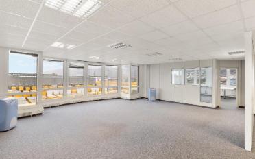 Bureau - image - 1