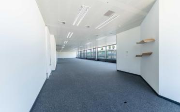 Office - image - 4