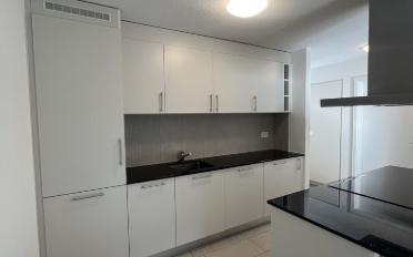 Apartment 4 rooms - image - 2