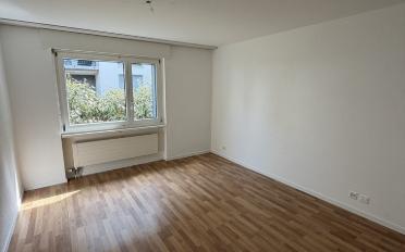 Apartment 4 rooms - image - 4