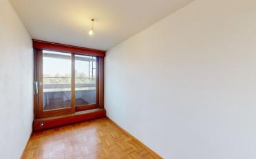 Apartment 4 rooms - image - 7