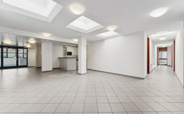 Office - image - 10