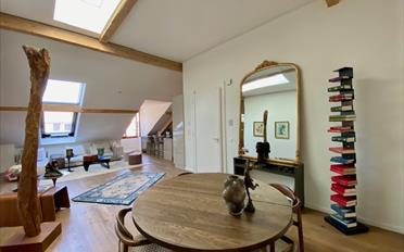 Attic flat 6.5 rooms - image - 17