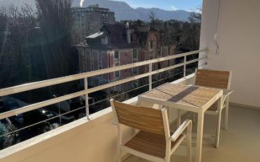 Furnished flat 4.5 rooms - image - 1