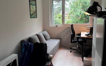 Apartment 4 rooms - image - 10