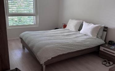 Apartment 4 rooms - image - 9