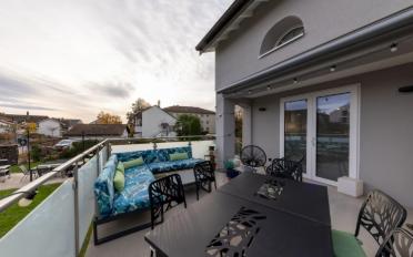 Villa 7.5 rooms - image - 9