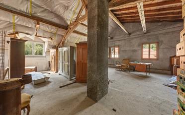 Villa 9.5 Zimmer - image - 13