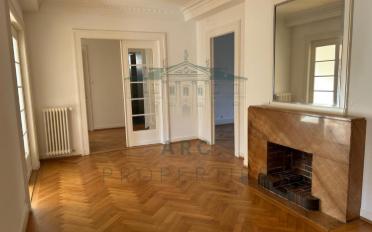 Apartment 6 rooms - image - 2