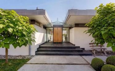 Single house 10 rooms - image - 2