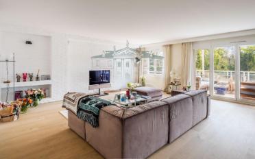 Apartment 6 rooms - image - 1