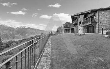 Chalet 18 pièces - image - 1