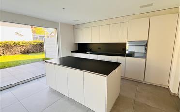 Doppeleinfamilienhaus 5.5 Zimmer - image - 3