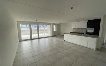 Wohnung 4.5 Zimmer - image - 4