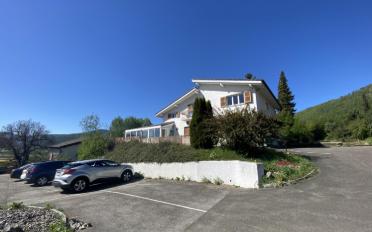 Villa - image - 4