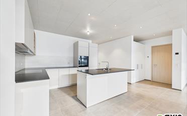 Attikawohnung 3.5 Zimmer - image - 1