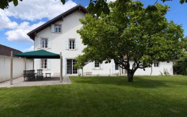 Einfamilienhaus 8.5 Zimmer - image - 1